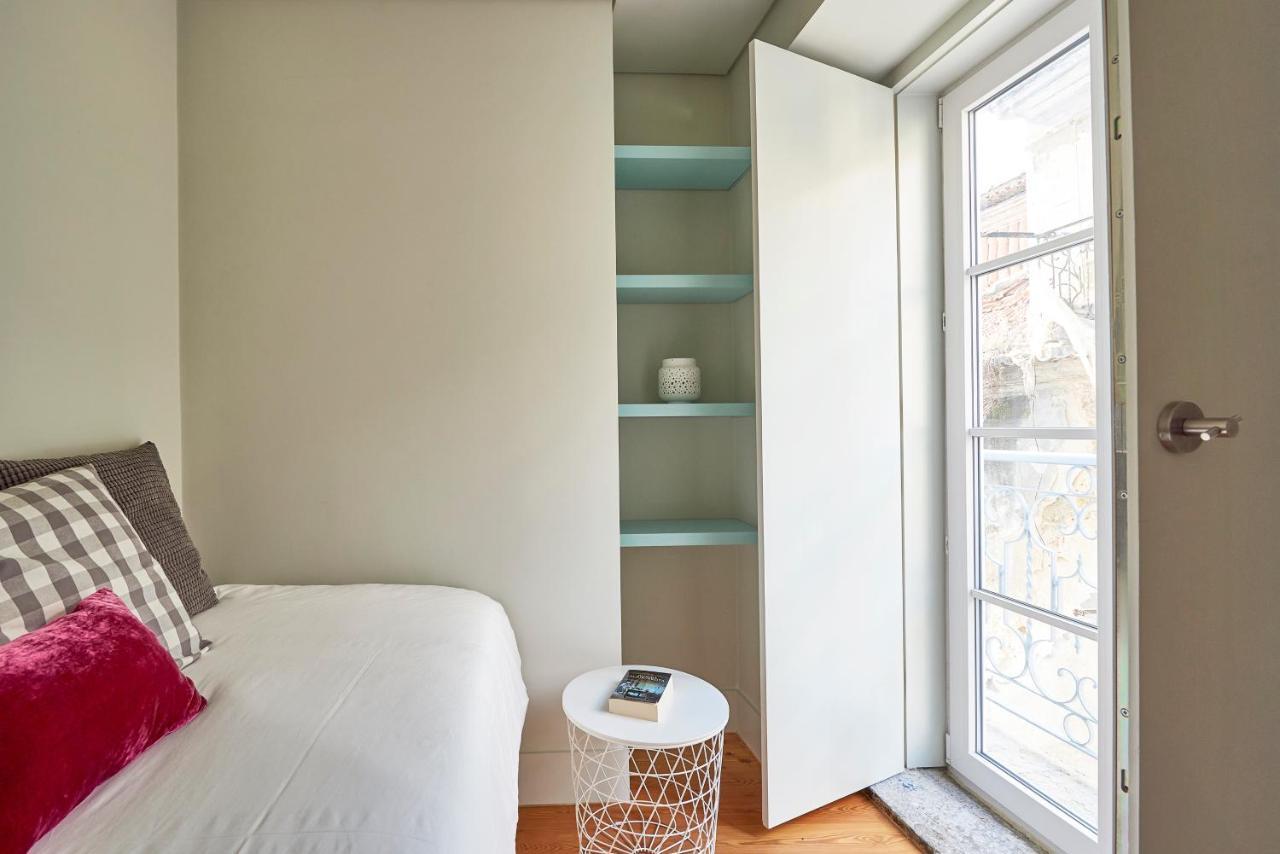 Modern Apartment Bica Dos Olhos 리스본 객실 사진